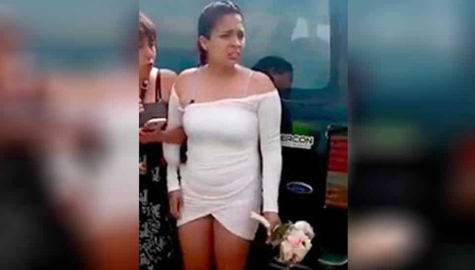 Adolescentes se escapan para casarse; mamá llega a interrumpir la boda