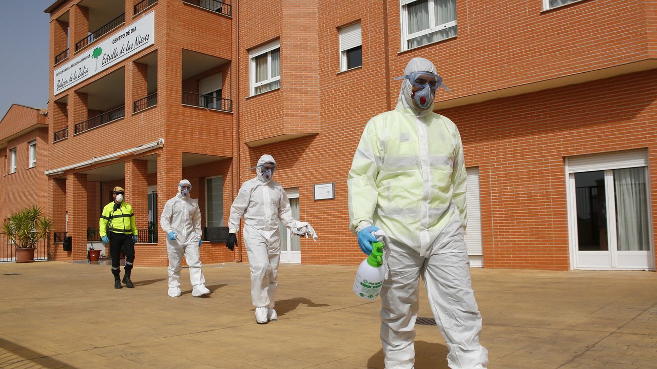 Más de 80 muertos con coronavirus en residencias de mayores de ...