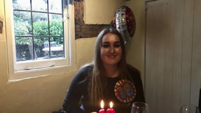 Coronavirus: Nursery worker, 21, dies with Covid-19 - BBC News