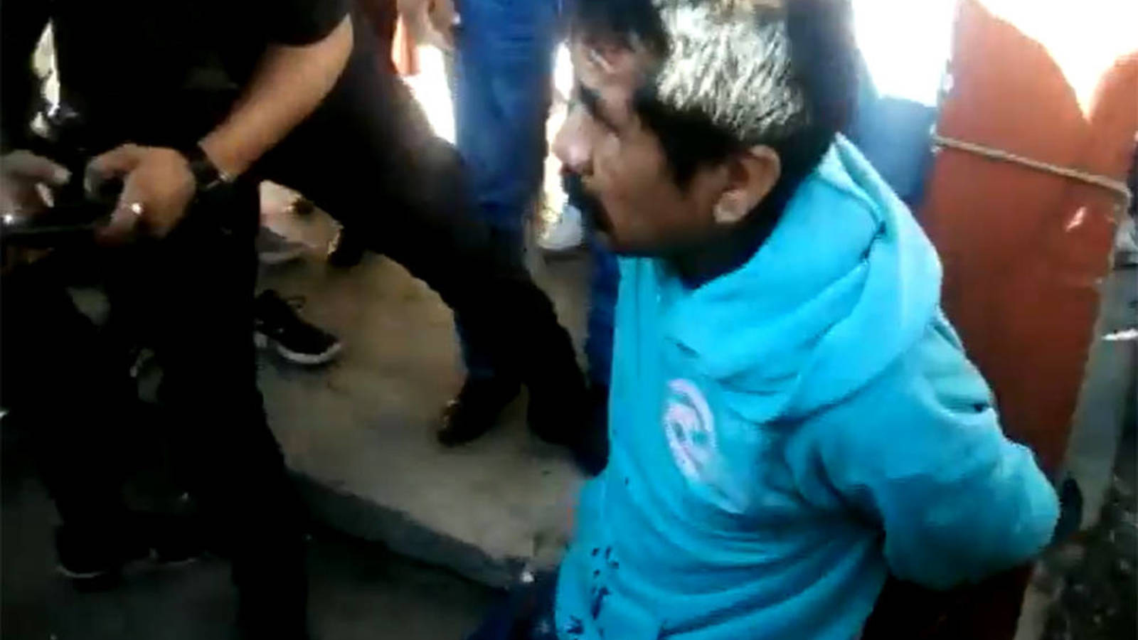 Vídeo: Queman vivo al pederasta que violó y decapitó a una niña de ...