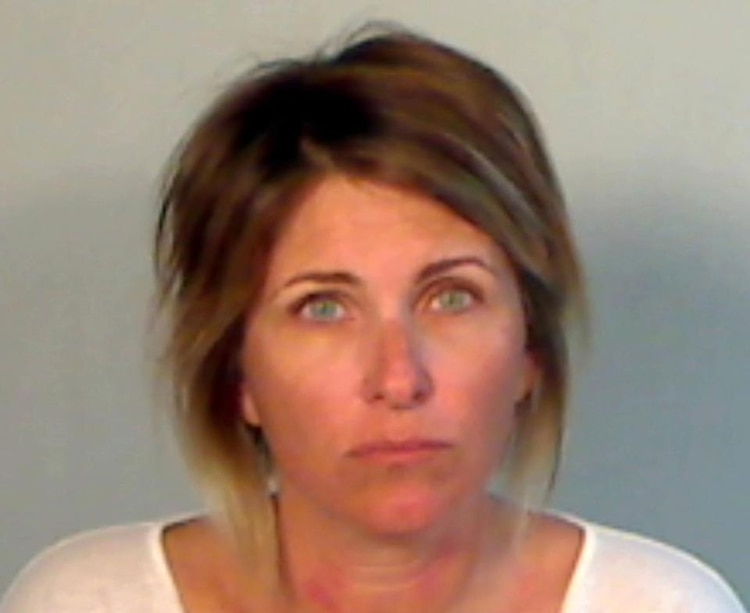 Son ortodoncistas, tenían sexo borrachos y fue detenida por ...