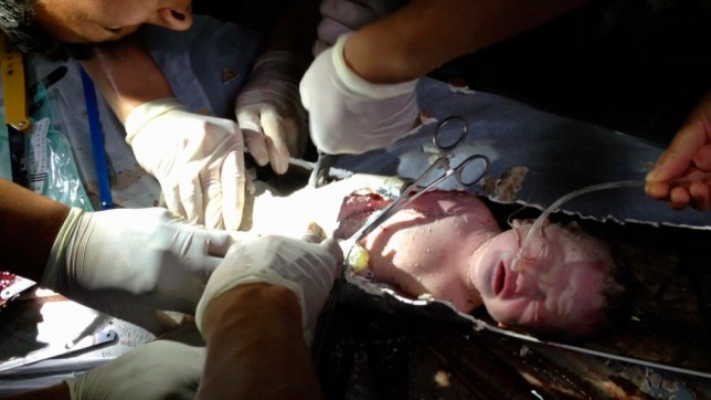 China sewage pipe baby reunited with mum | Metro News