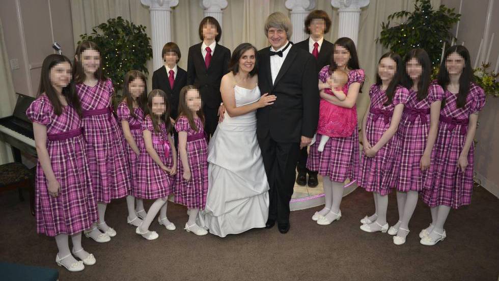 Cadena perpetua para los Turpin, el matrimonio que secuestró y ...