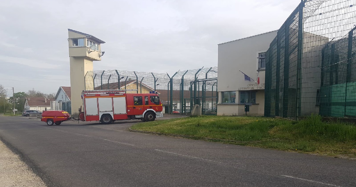 Une importante mutinerie et un incendie ont eu lieu dans au centre de détention d’Ecrouves Vonjour Une importante mutinerie et un incendie ont eu lieu dans au centre de détention d’Ecrouves Vonjour