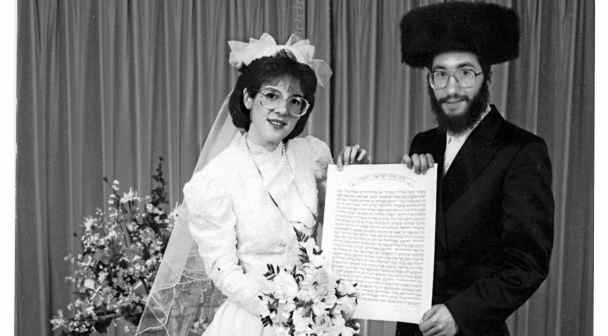 Virkelighedens Esty fra Netflixserien ”Unorthodox”: Jeg kunne ikke ...