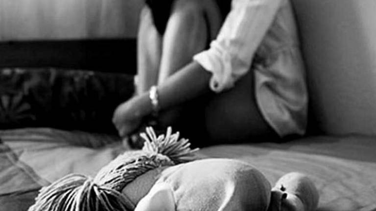 Niña fue abusada por 30 hombres durante dos años