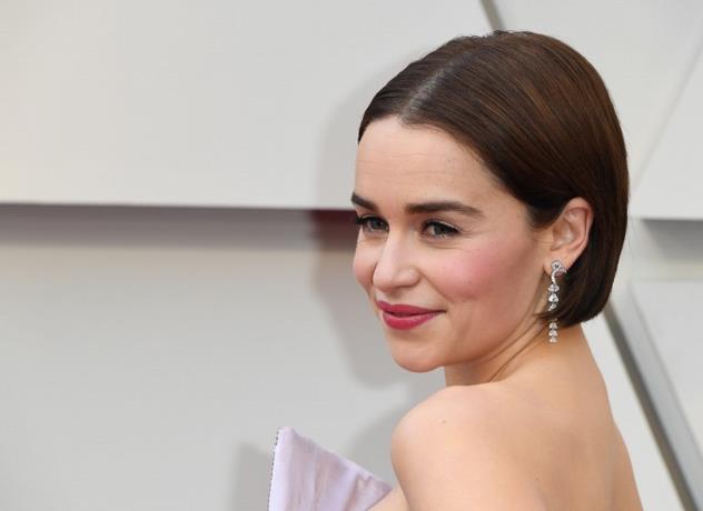 TELEVISIÓN - La actriz Emilia Clarke sufrió dos aneurismas ...
