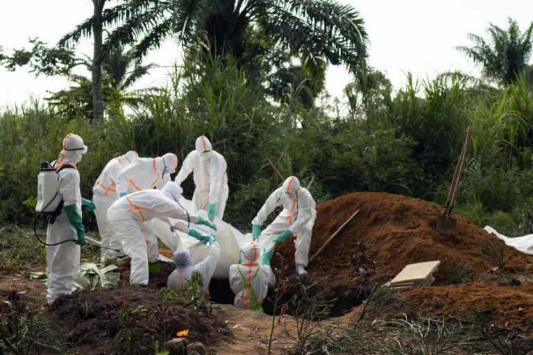 Autoridades de sanidad confirman 2do brote de ébola en Congo - San ...