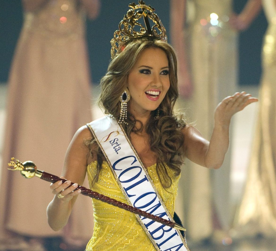 La ex Miss Colombia, Daniella Álvarez, concede su primera ...