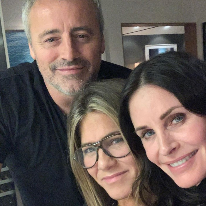 Friends stars reunite as Jennifer Aniston and Matt LeBlanc join ...