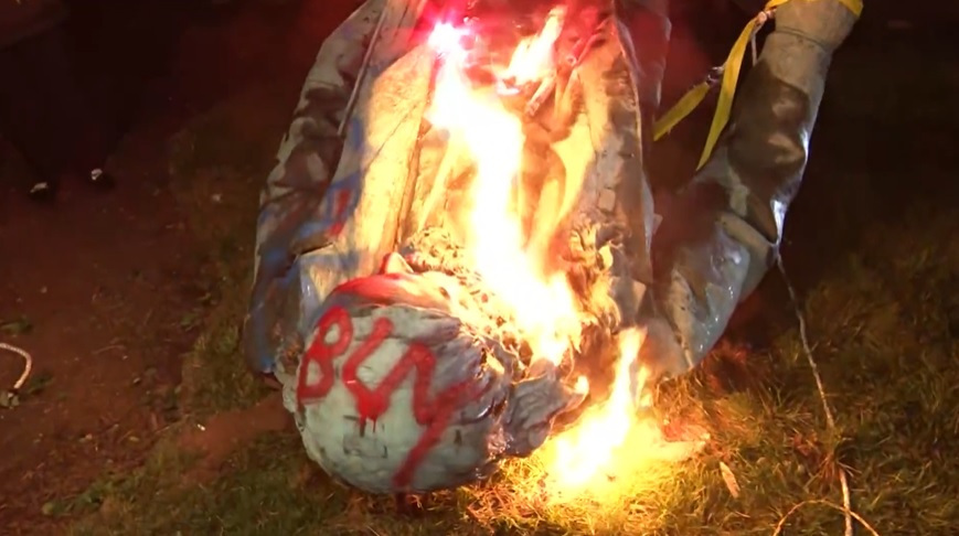 DC protesters take down, burn statue of Confederate general ...