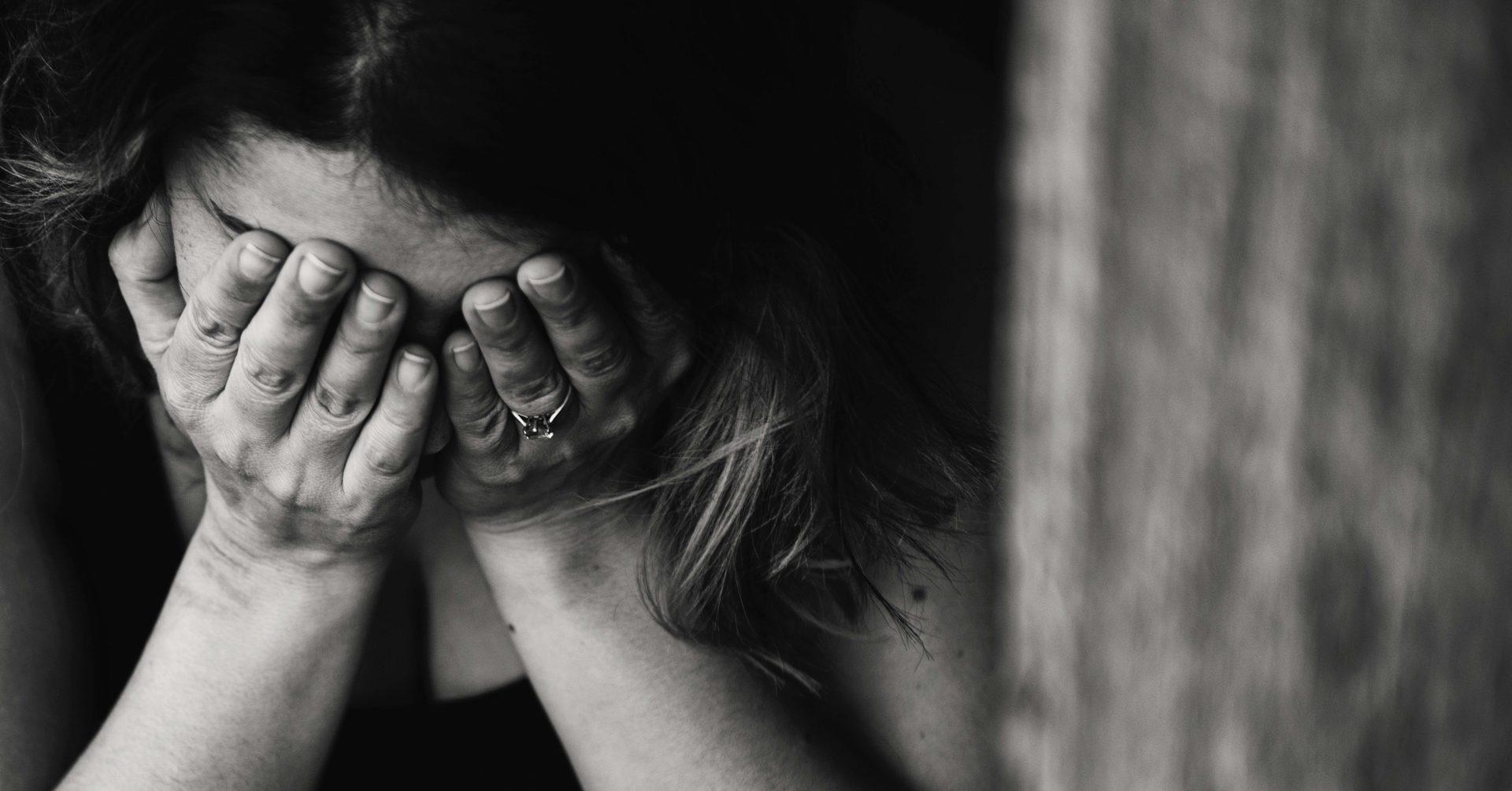 Mujer llorando - Patricia Bartolomé