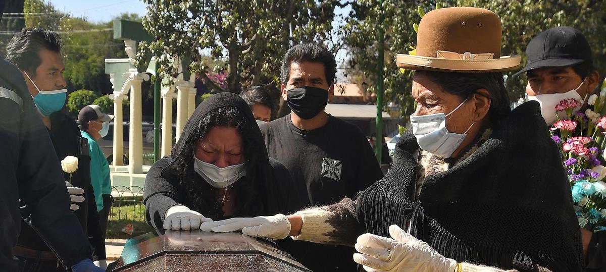 Bolivia tiene serios problemas para enterrar a los muertos por ...