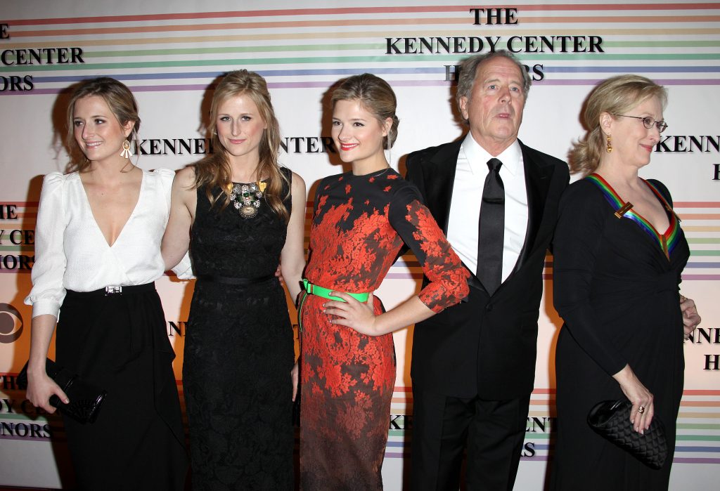 Interesting Yet Unknown Facts About Meryl Streep S Daughters