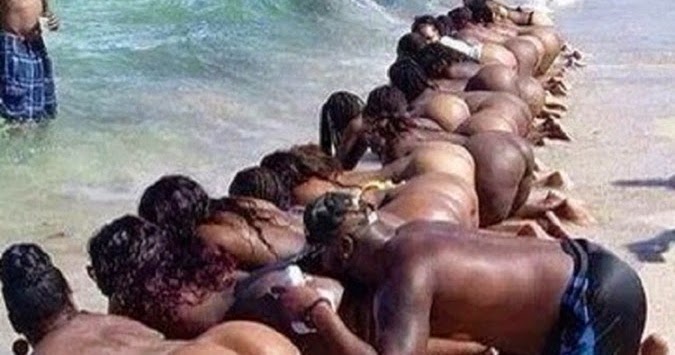 RadioStars45 ContacNewsUSA: Insolito: Pastor desnuda y besa el ...