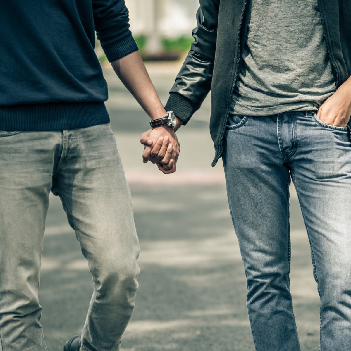 Hija de padres gay aprueba el noviazgo de su papá con su ex novio ...