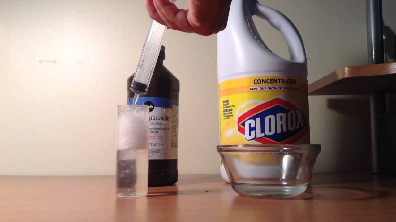 Never Mix Bleach And Vinegar: Truth Behind 10 Deadly Product Combos