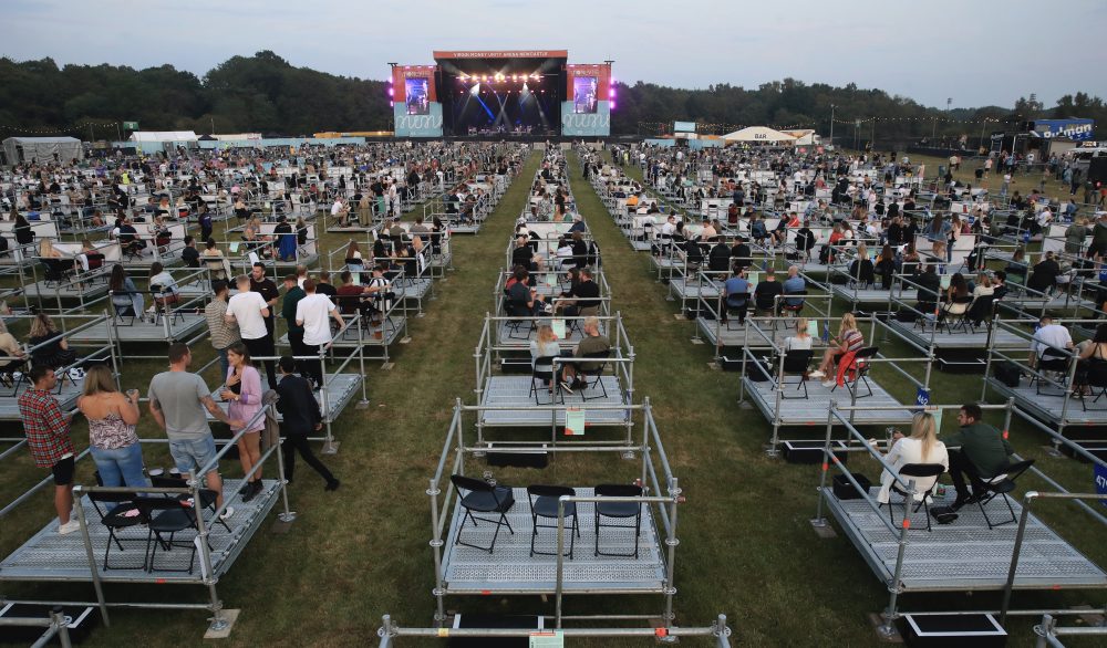 U.K. Opens First Socially Distanced Venue, With 500 Viewing ...