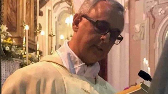 Niña graba con su celular abuso sexual de sacerdote porque nadie ...