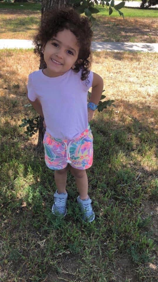 mum believes she sees spirit of daughter