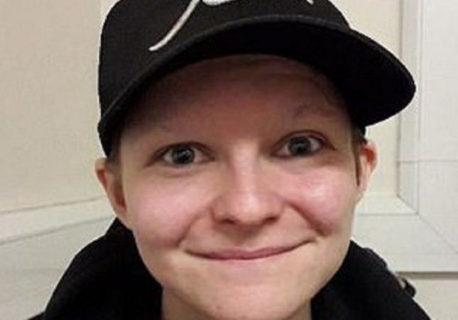 Una chica de 21 años se hace pasar por adolescente para abusar ...