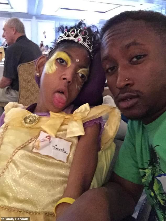 Mom of Detroit woman, 20, wrongly declared dead by paramedics is ...