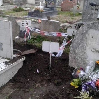 Descubren el robo de otro cadáver de un nene en el cementerio de ...
