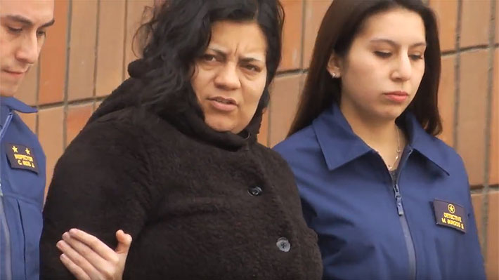 La historia de la mujer que vendió la virginidad de sus hijas y las prostituyó con el mismo hombre | Emol.com