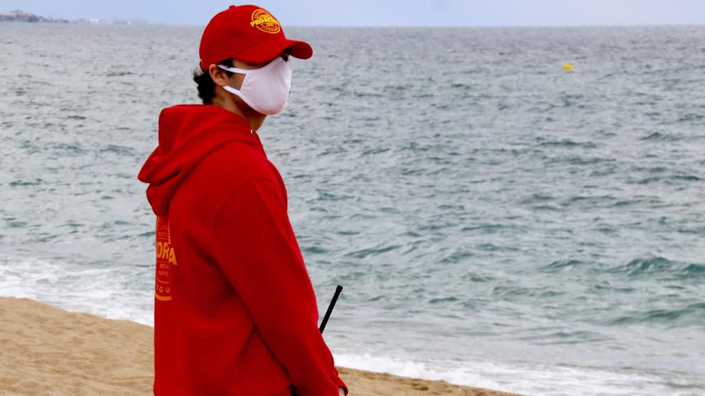 Un niño de 10 años y un hombre de 60 mueren ahogados en las playas catalanas