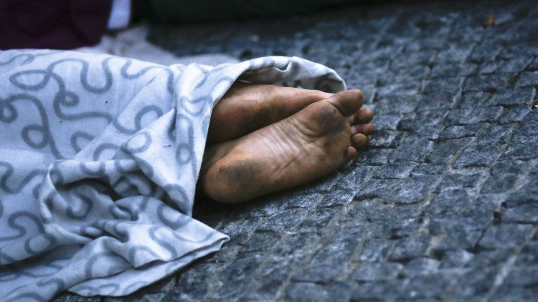 Con thinner y raticida, mujer envenena a su hijo porque “sentía celos” de su abuela - Noticias