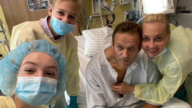 The poisoning of Alexey Navalny: Five key things to know | News | Al Jazeera