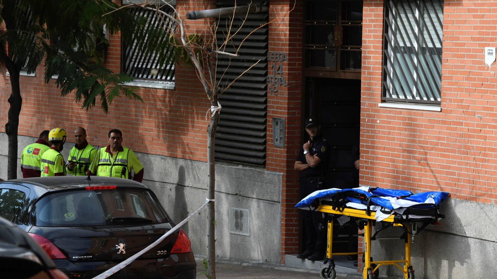 Liberan a una mujer secuestrada a punta de pistola por su expareja en un piso de Leganés