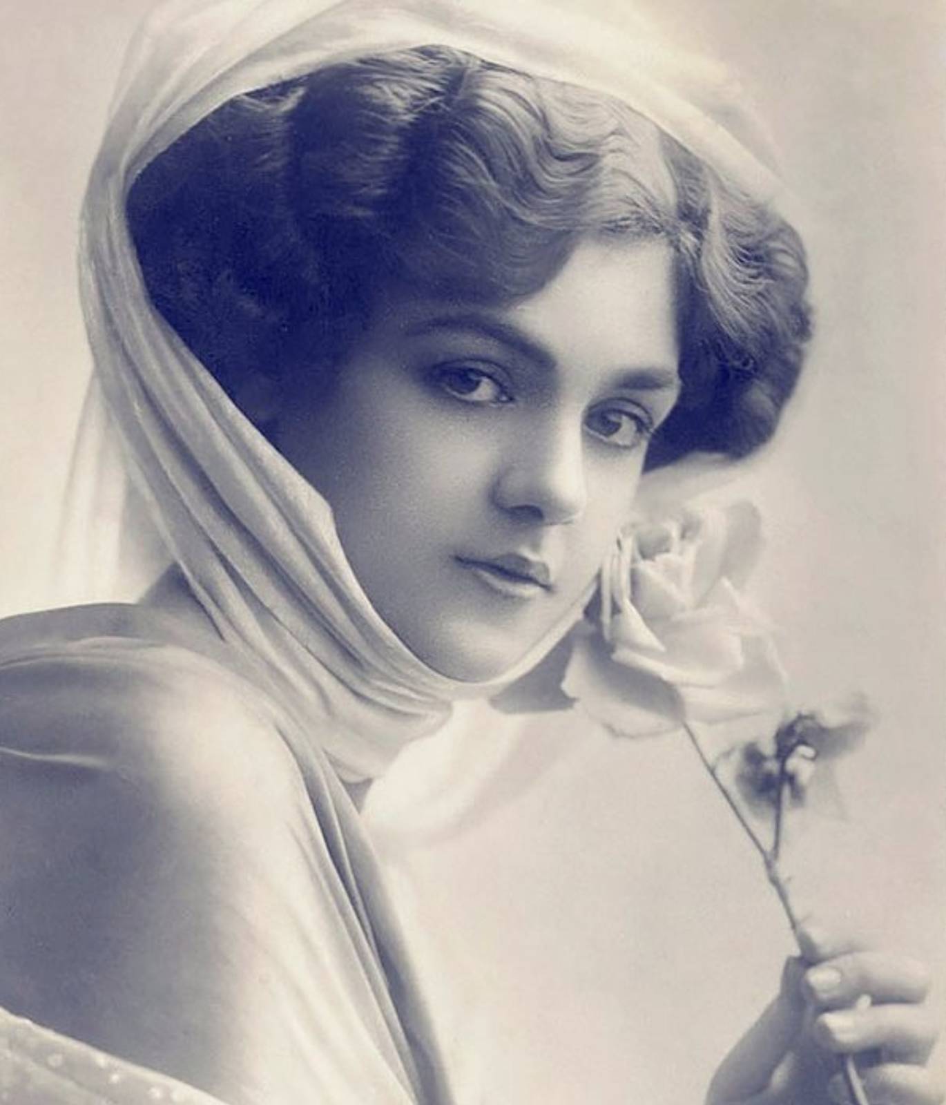 100년전 미인들 사진이래요 | 인스티즈