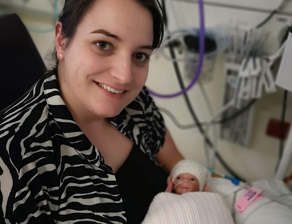 woman gives birth
