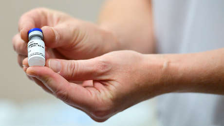 Todo suena muy alentador": Más de 100 médicos de EE.UU. comprueban que la vacuna rusa Sputnik V "incita la formación de anticuerpos y es segura" - RT