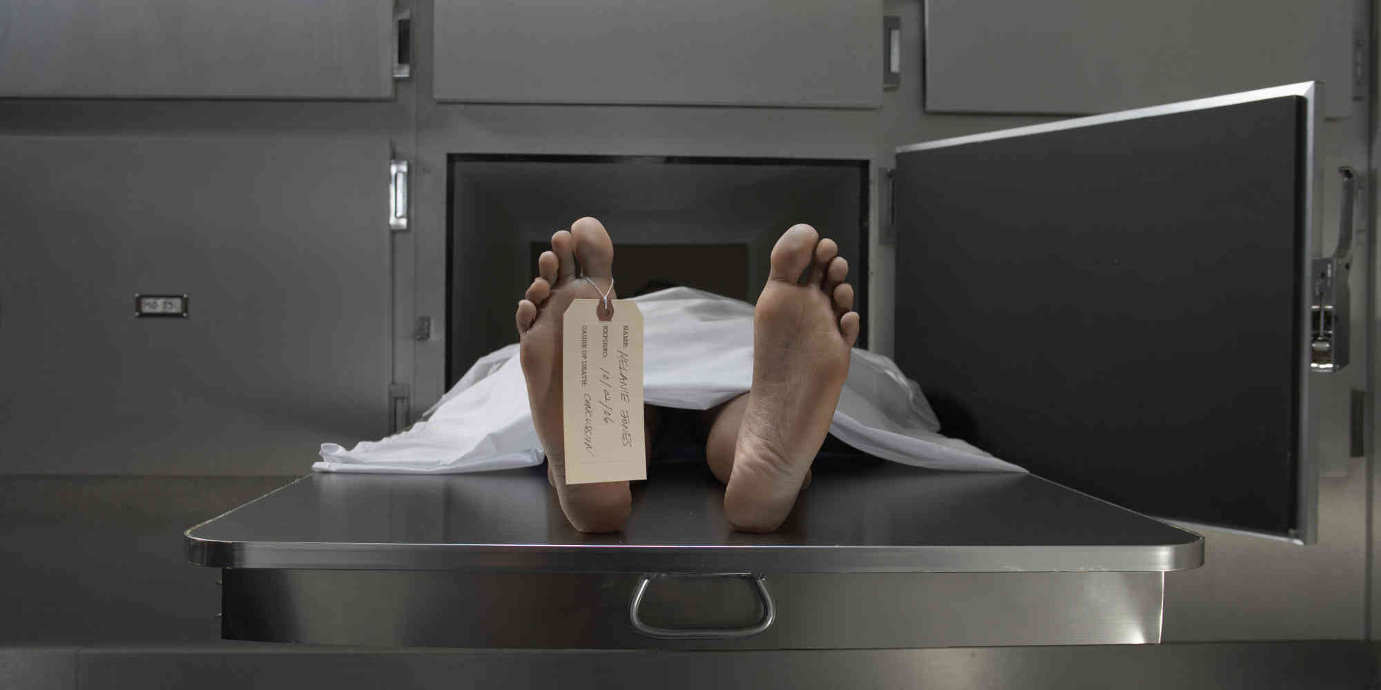 La historia de un hombre al que dieron por muerto y se despertó en la morgue
