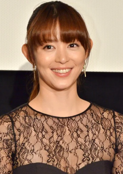 岩佐真悠子 芸能界引退を発表 新しい道に専念して精進したい 17年間に感謝 Hachibachi