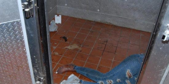 Las escalofriantes fotos de la joven muerta en un congelador hielan la sangre - PD America
