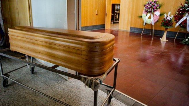 Un hombre despierta después de pasar 20 horas 