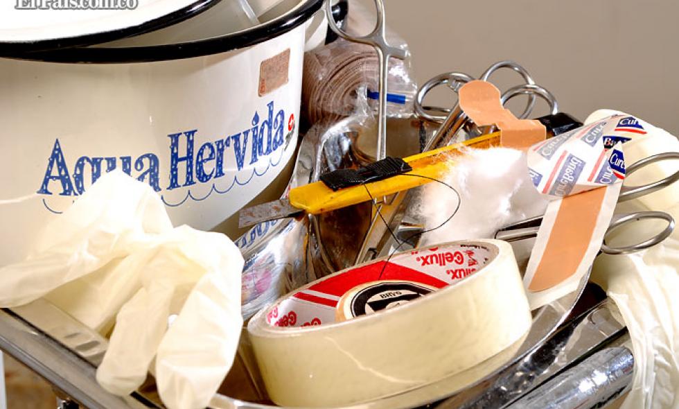 Quirófanos ilegales en Cali convierten una cirugía plástica en una pesadilla