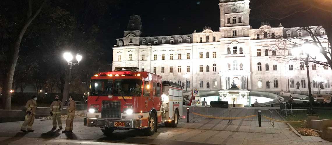 Hombre con traje medieval mató a dos personas e hirió a cinco en Canadá :: La Prensa de Lara