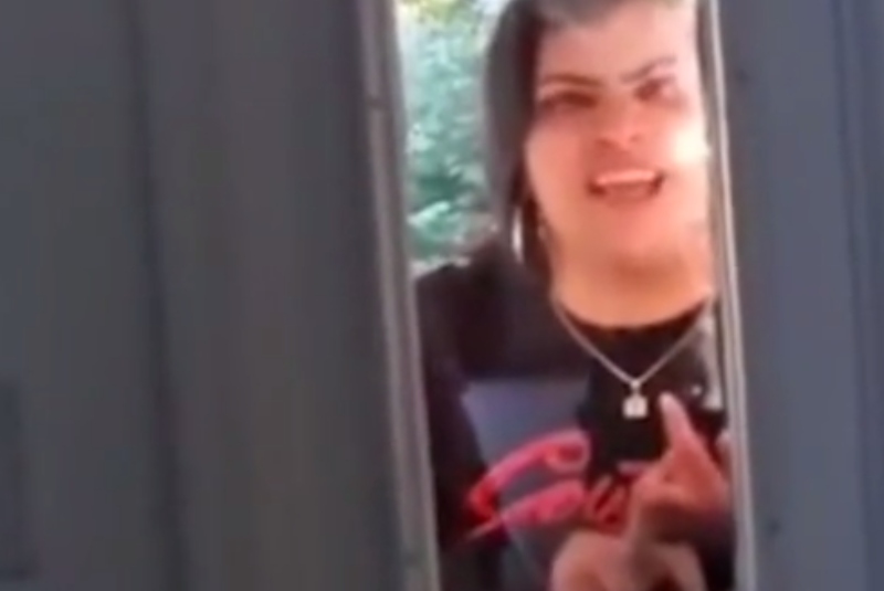 Mujer amenaza con matar al perro de sus vecinos si cambian contraseña de WiFi (+video) | 24 Horas