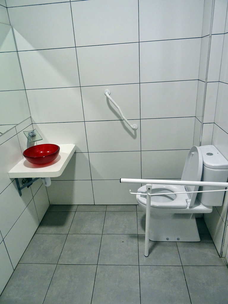 Agora Launge (Restaurante) - La Rioja Sin Barreras