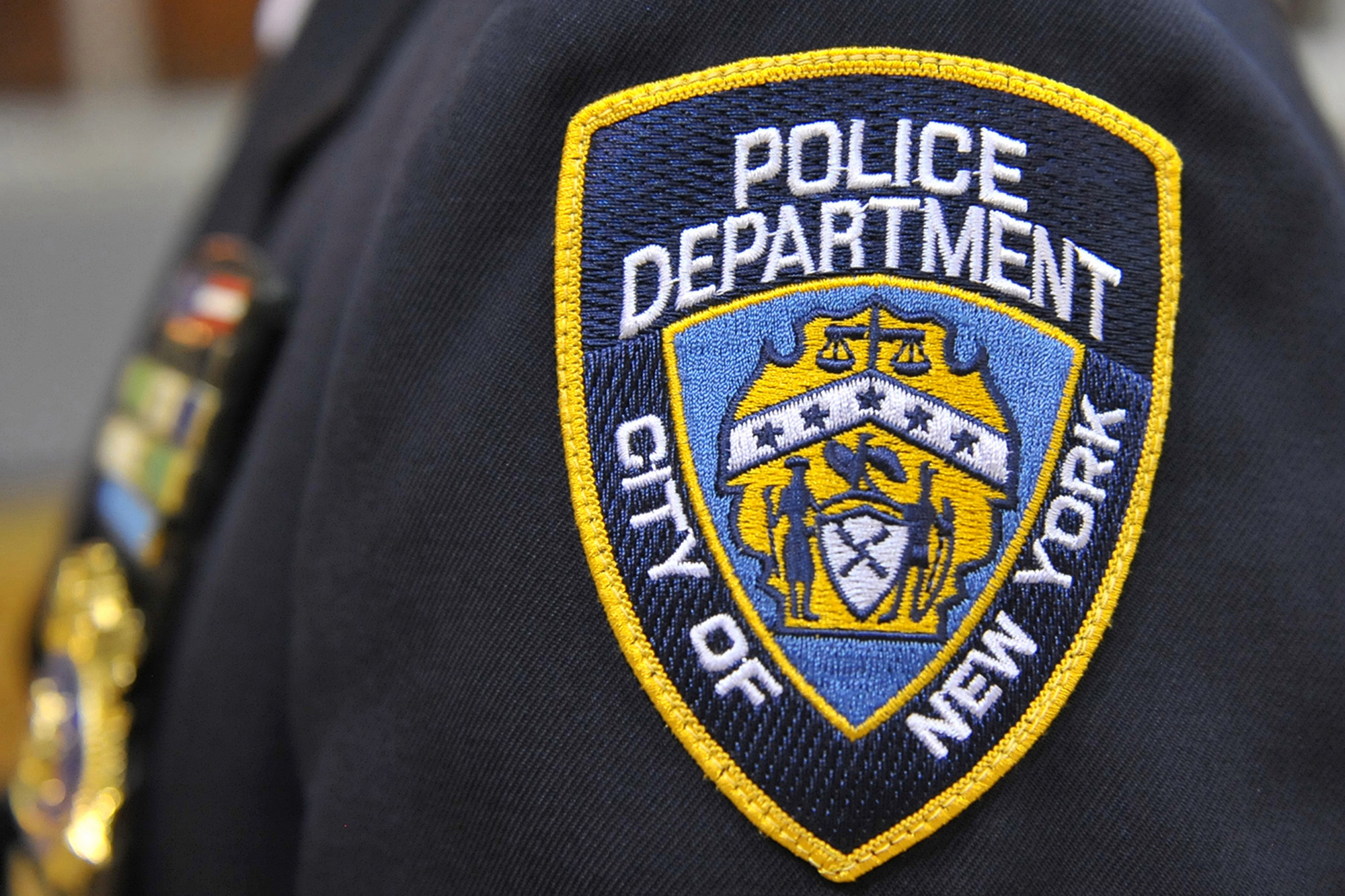 NYPD officer busted for allegedly assaulting girlfriend - Report Door