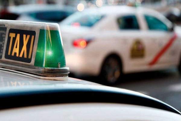 El taxi de Madrid se moviliza contra Almeida por no limitar la flota que puede operar - elEconomista.es