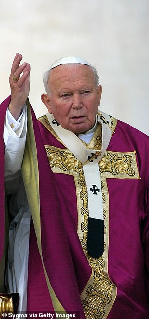 Maradona said the Pope gave him the same rosary as everyone else, rather than a special one