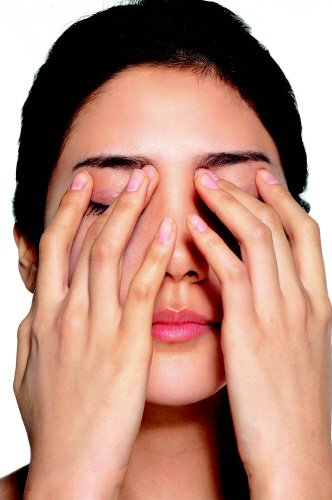 눈 피로에 좋은 지압법, 신정혈 영향혈 지압…눈 피로 해소에