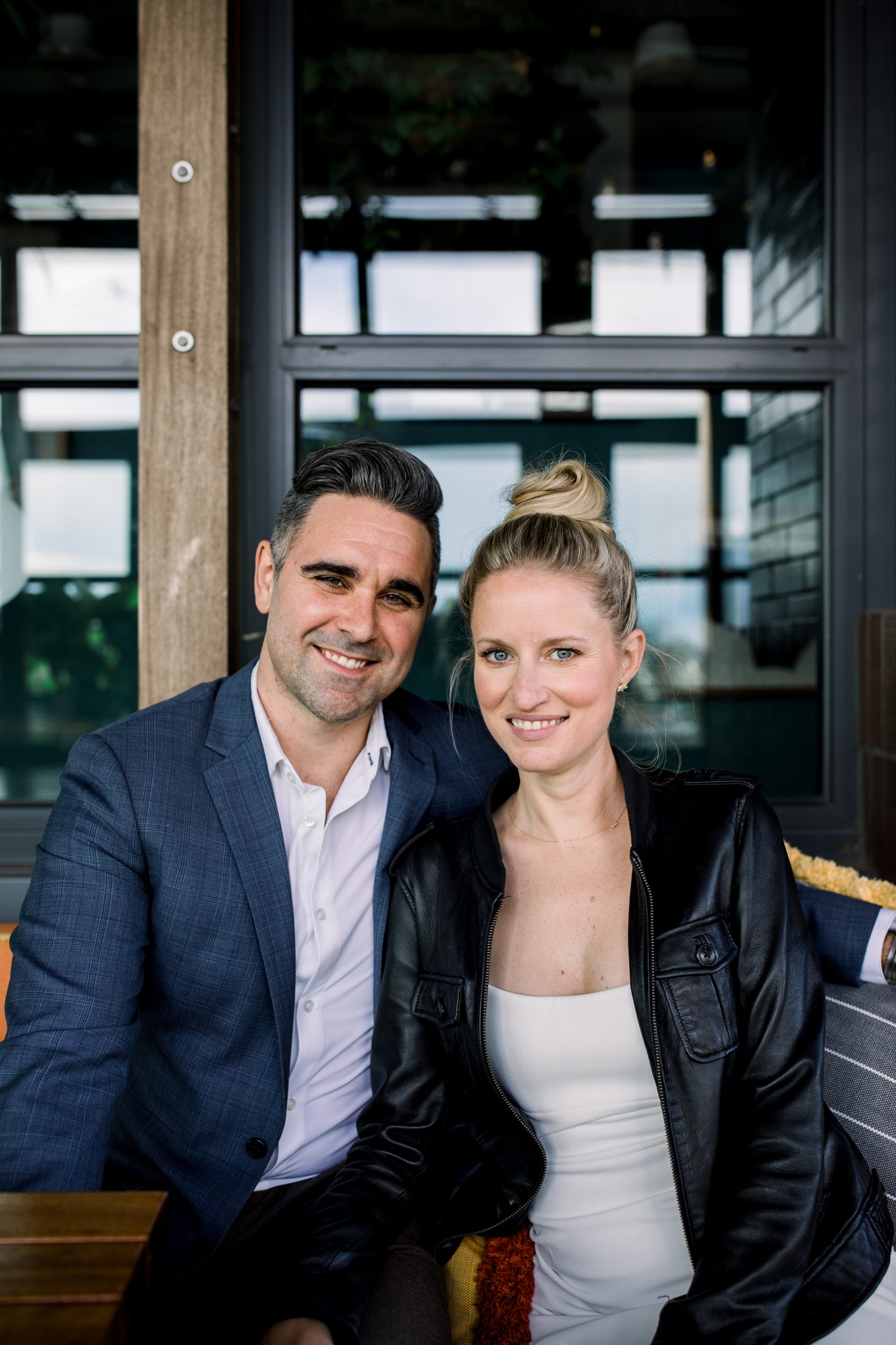 Couple uses ,000 catering deposit to serve Thanksgiving meals