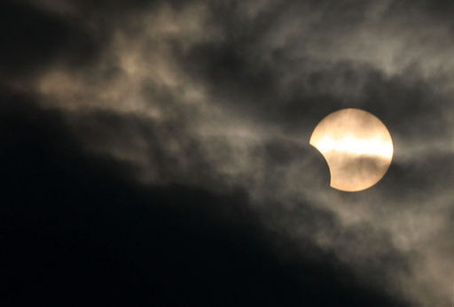 21일 국내 전역서 부분일식 