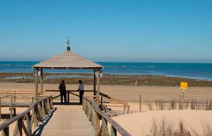 Playa de Camarón en Chipiona, Cádiz | Actividades en familia